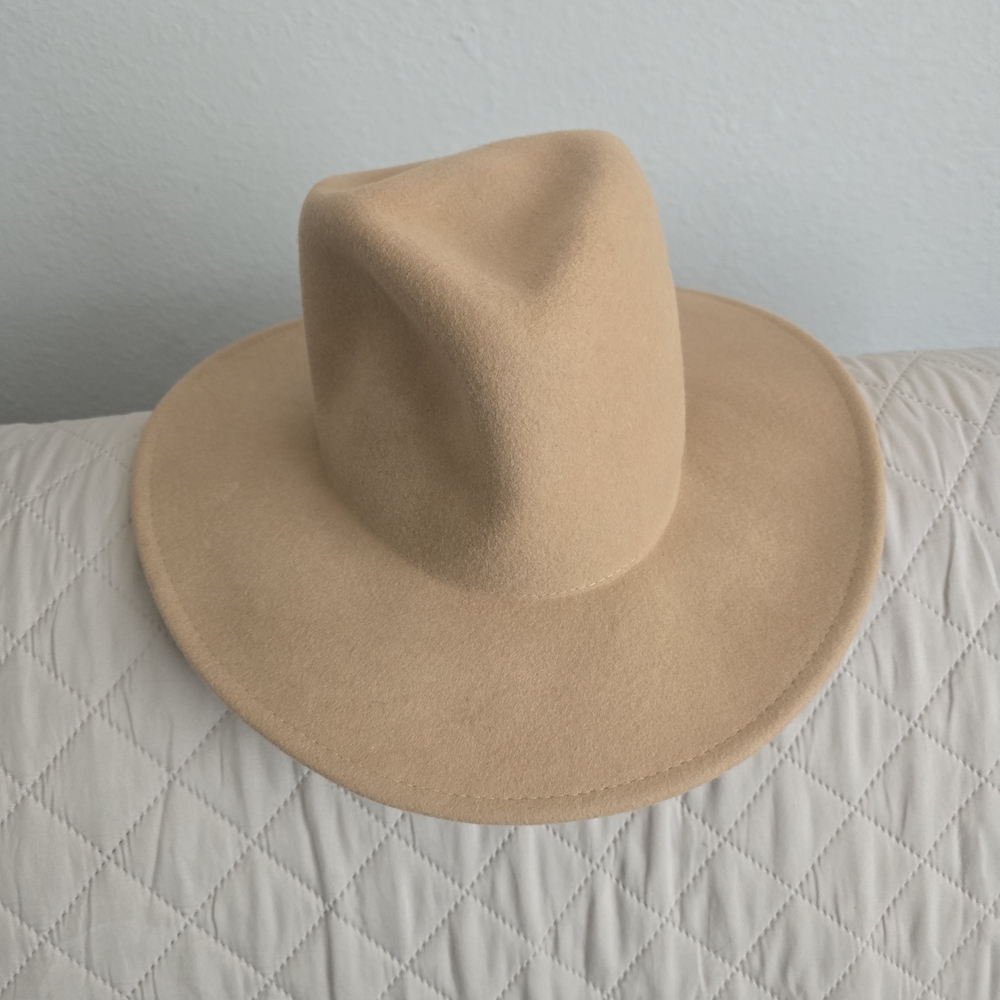 Universal Thread Camel Wide Brim Fedora Hat